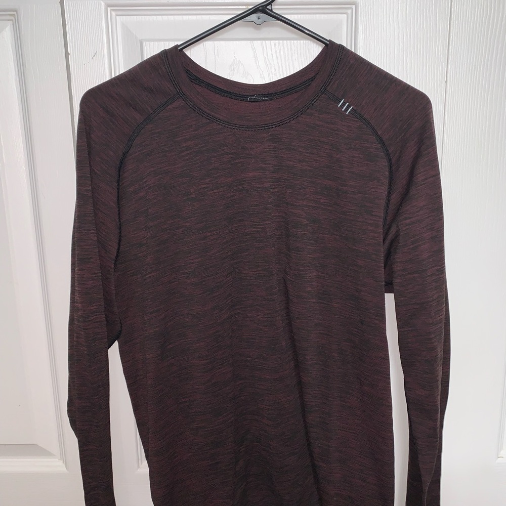 Maroon Lululemon long sleeve shirt